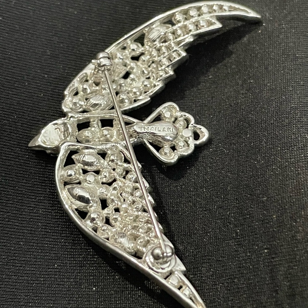 Bird In Flight Brooch - Picture 3 of 6